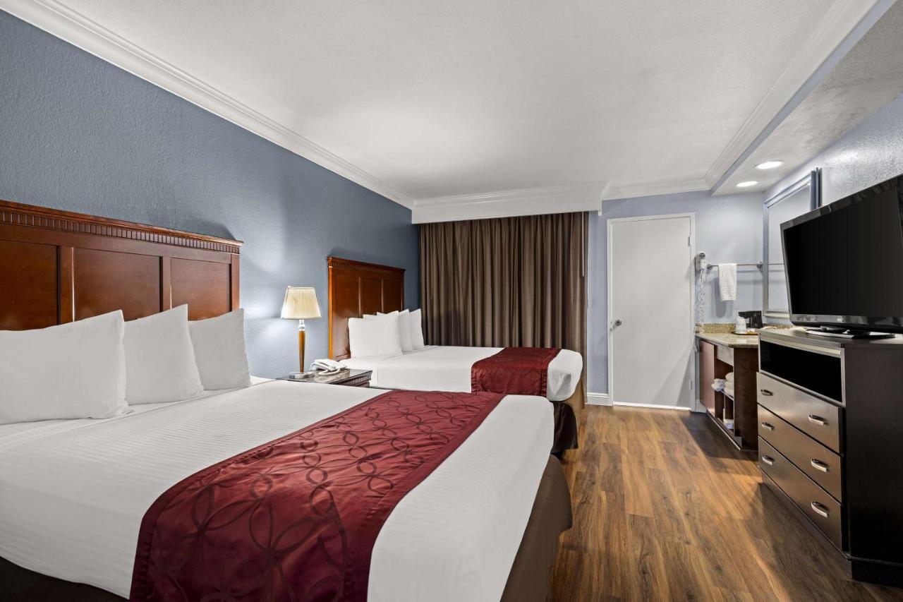 Best Western Moreno Hotel & Suites Морено-Валлі Екстер'єр фото
